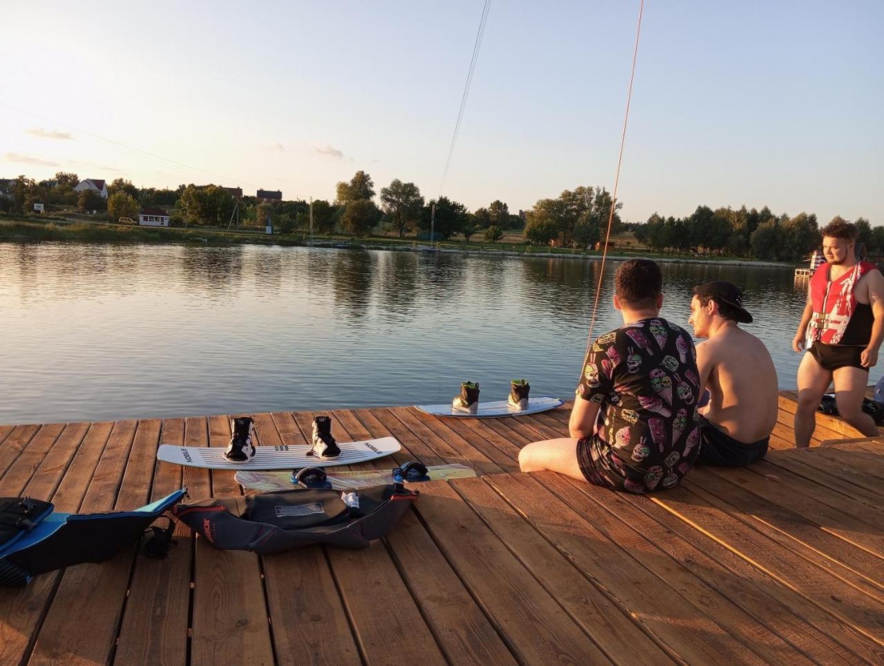 Berezovka  Sherwood Lake Hotel מראה חיצוני תמונה