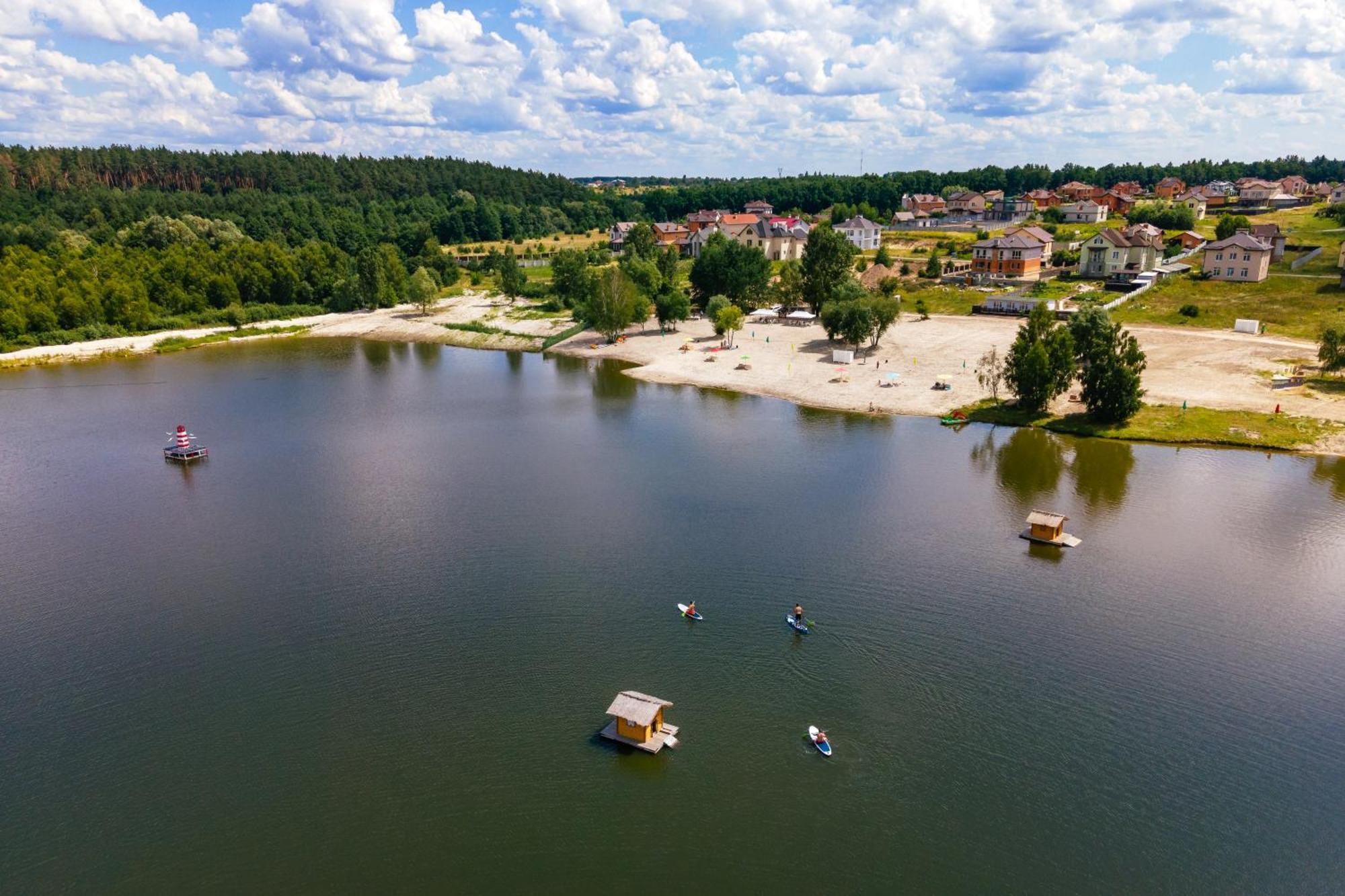 Berezovka  Sherwood Lake Hotel מראה חיצוני תמונה